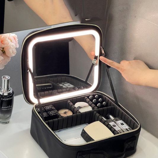 Summer Clover™ Makeup Case with LED Lighted Mirror